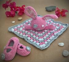 Baby pink bunny lovey blanket and Mary-Jane shoes.